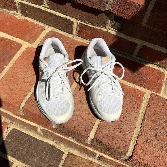 New Balance Shoes - New balance white tennis sneakers RevLite 1006